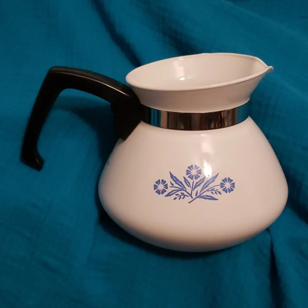 *Vintage* Blue Cornflower Corning Wear 6 Cup Tea Pot P-104 - Picture 2 of 9